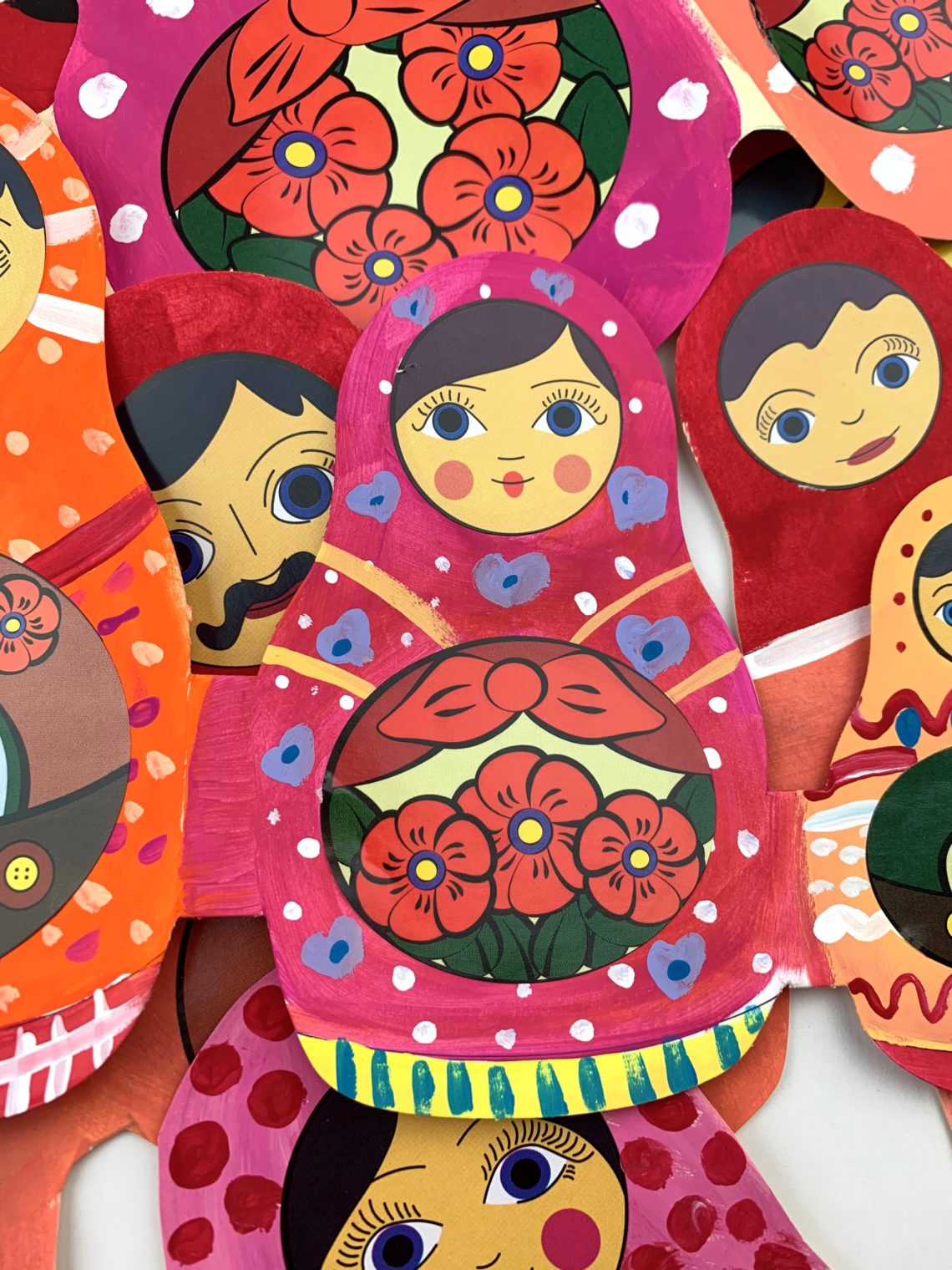 Russian Nesting Dolls – Painted Paper Art