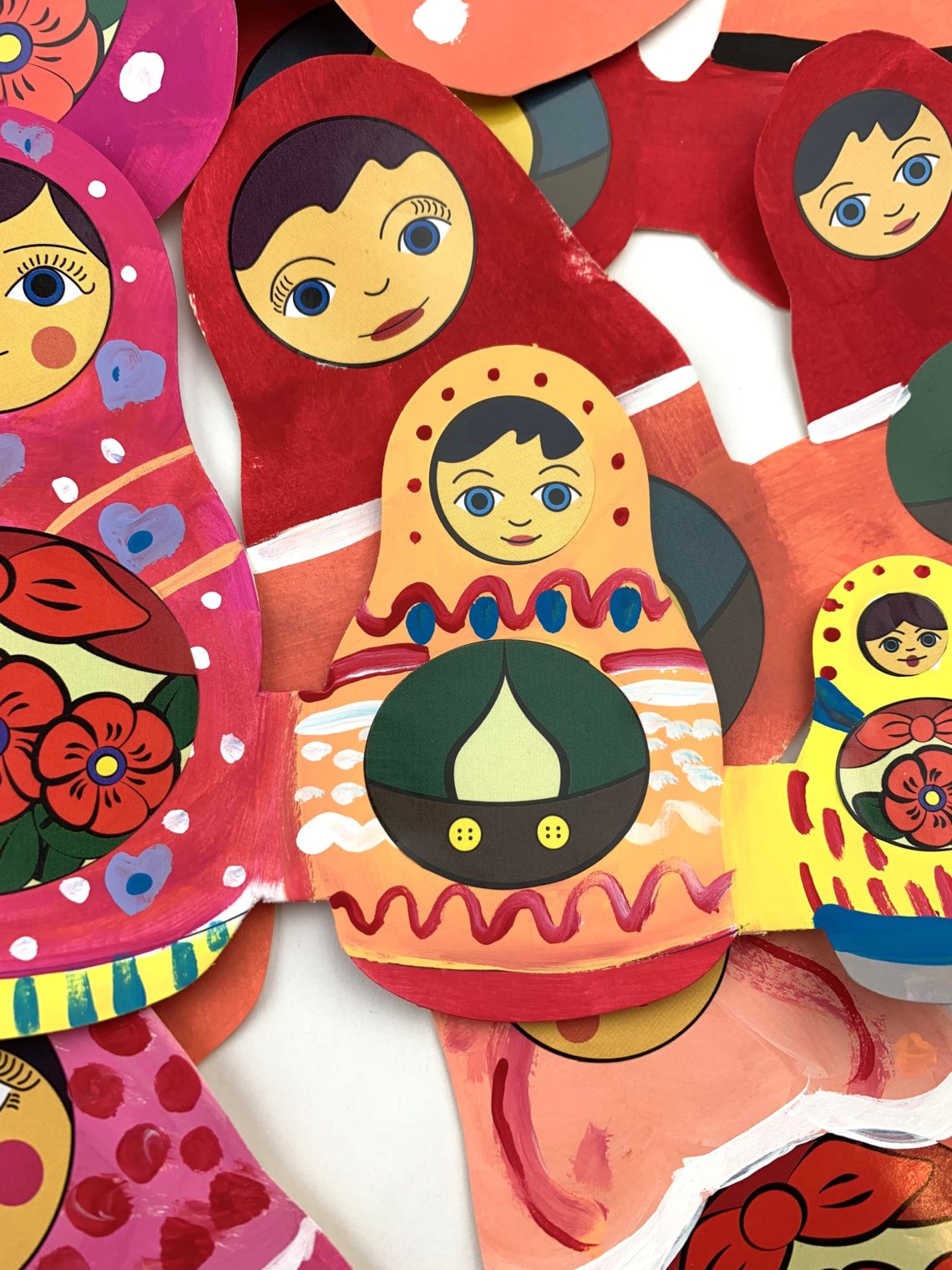 Russian Nesting Dolls – Painted Paper Art