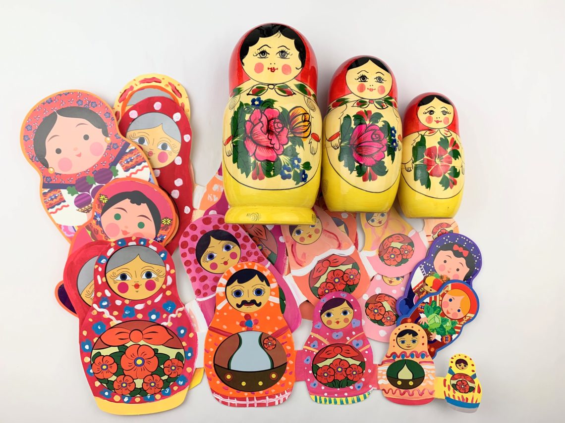 Russian Nesting Dolls – Painted Paper Art